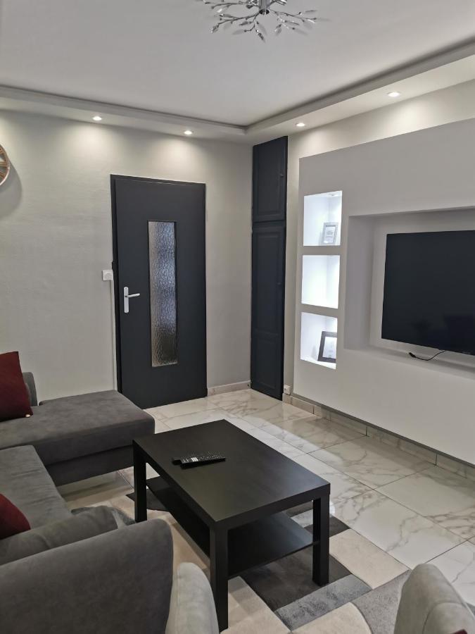 Appartement Meubles A Villeurbanne Lyon Kültér fotó