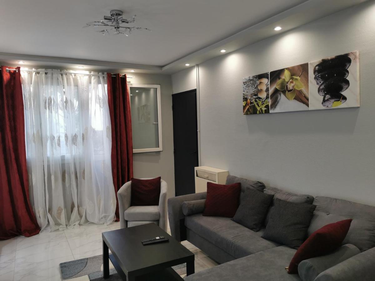 Appartement Meubles A Villeurbanne Lyon Kültér fotó